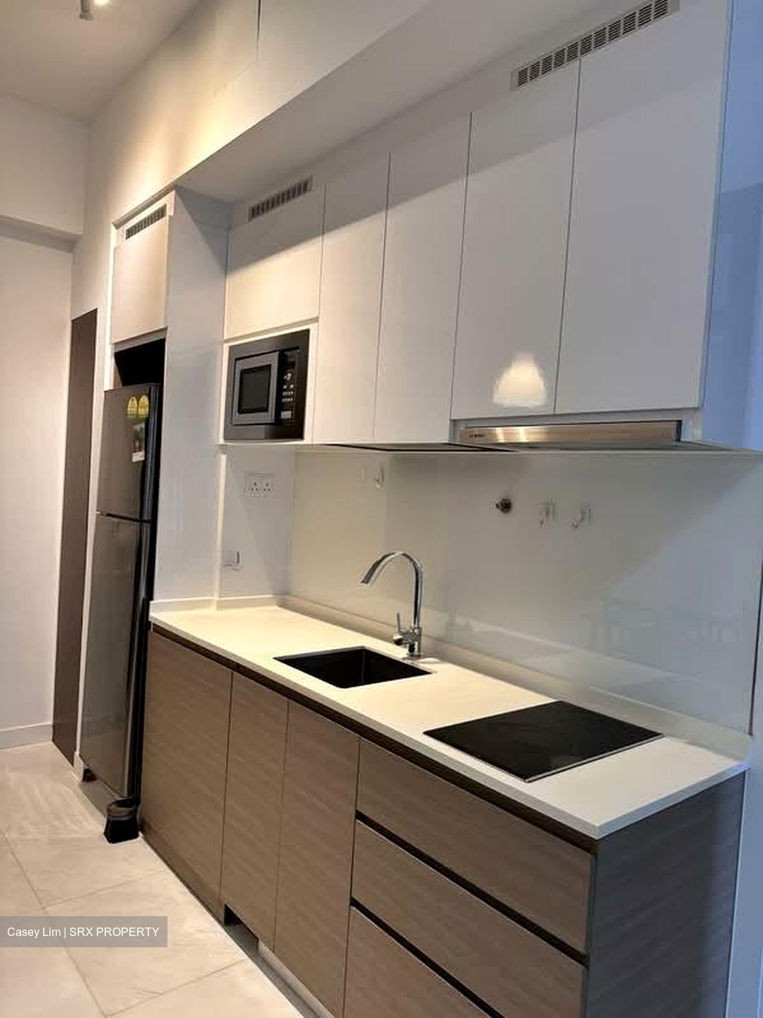 Tropika East (D14), Condominium #584412901